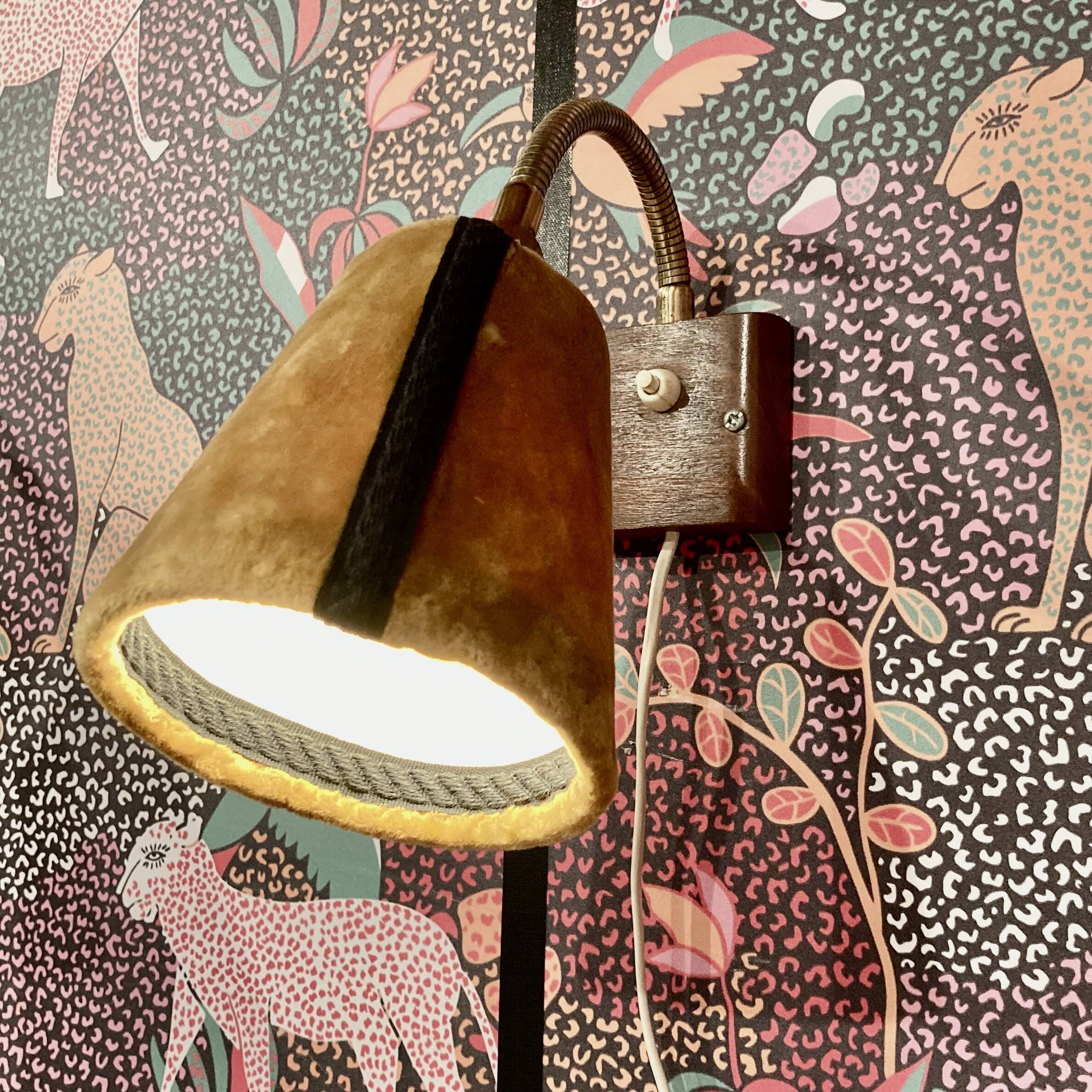 "ADJUSTABLE WALL LIGHTS 'SCANDINAVIAN DESIGN'."
