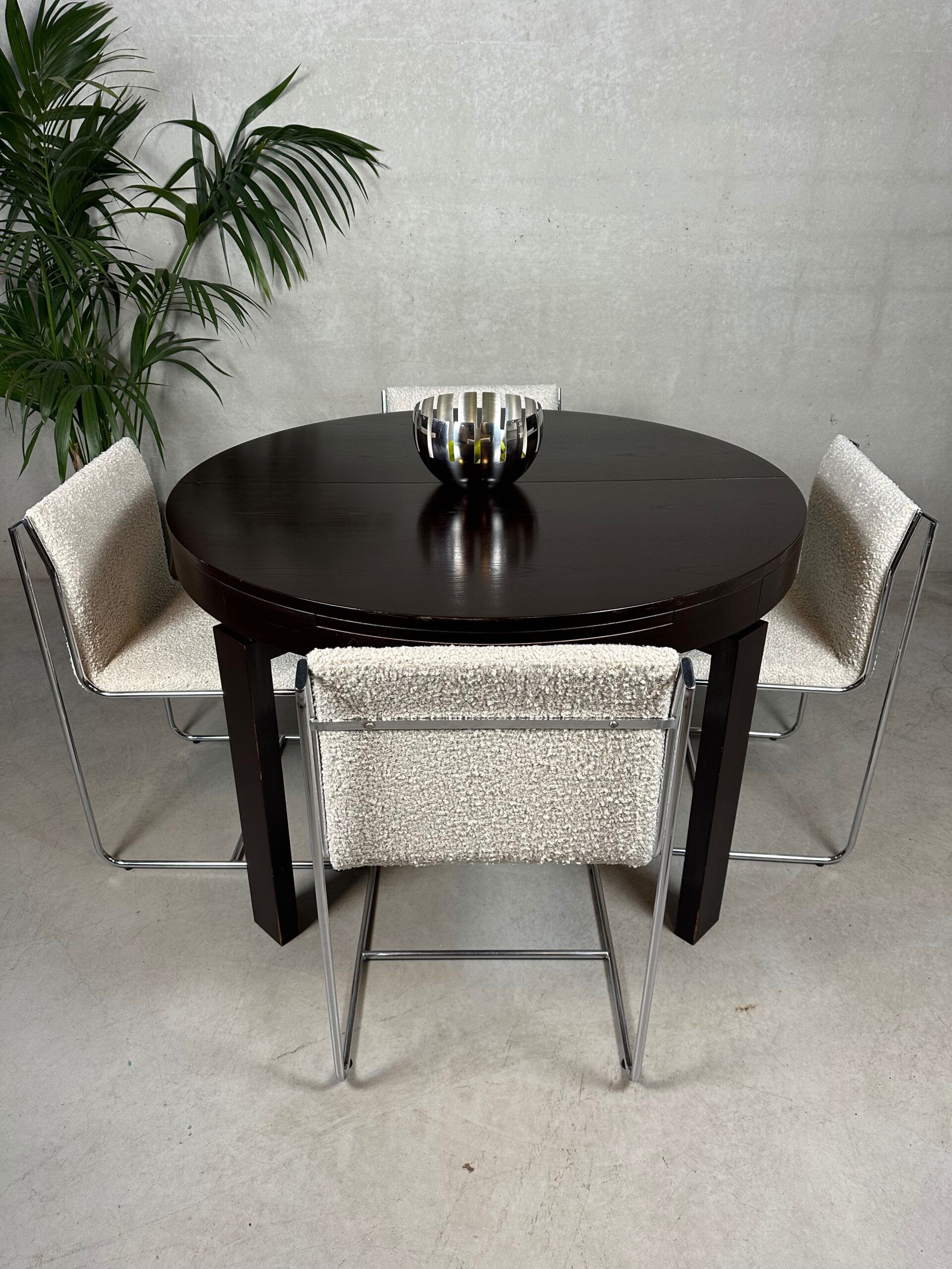 Adjustable vintage dining table (round/oval) – 1970s