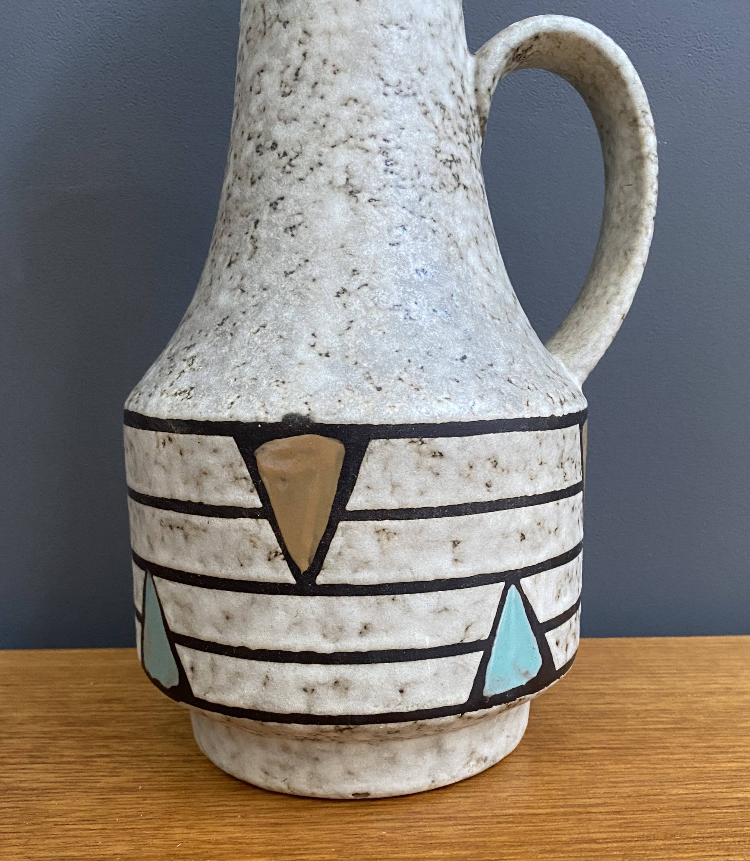 Jasba vase 1960s model 220