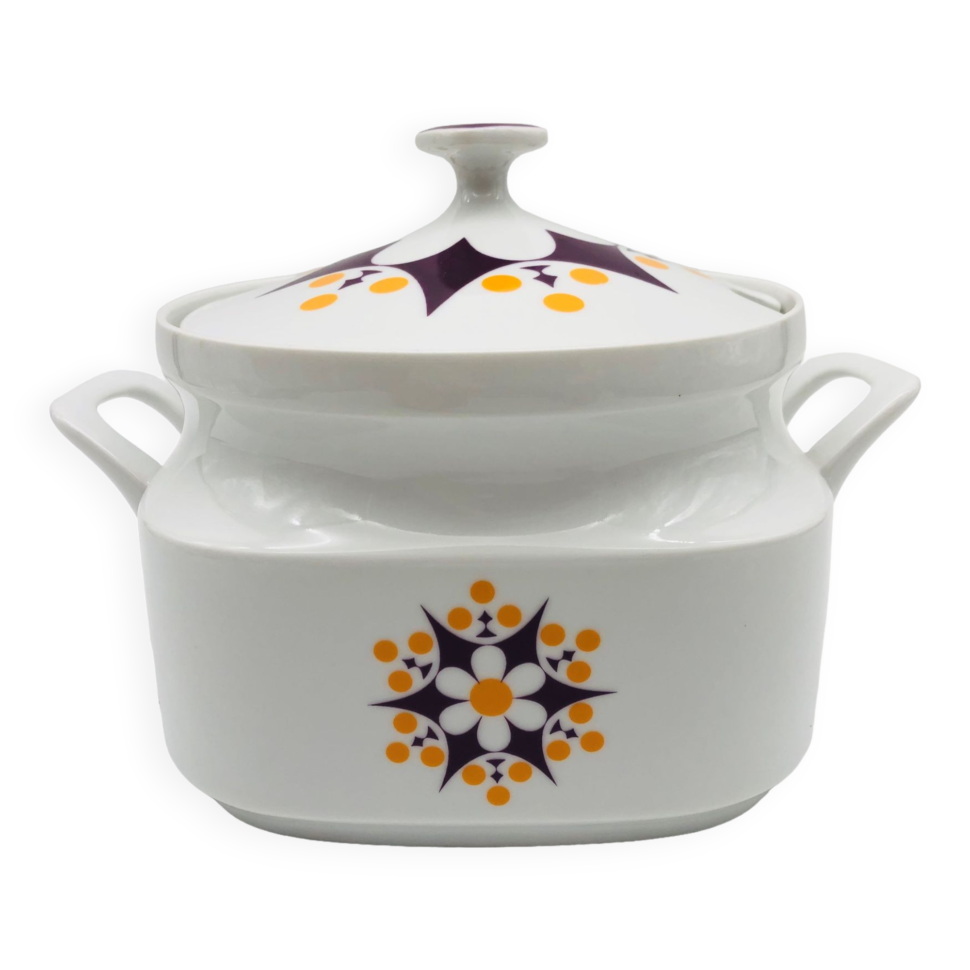 Bohemian porcelain tureen, 1970s, TK Thun -Czechoslovakia