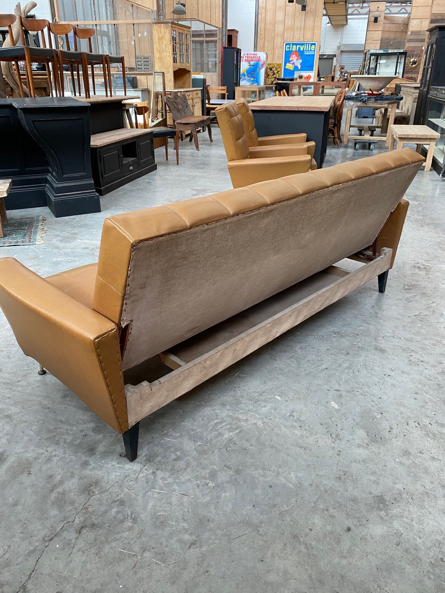Sofa 60s compass
