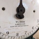 Vintage scale