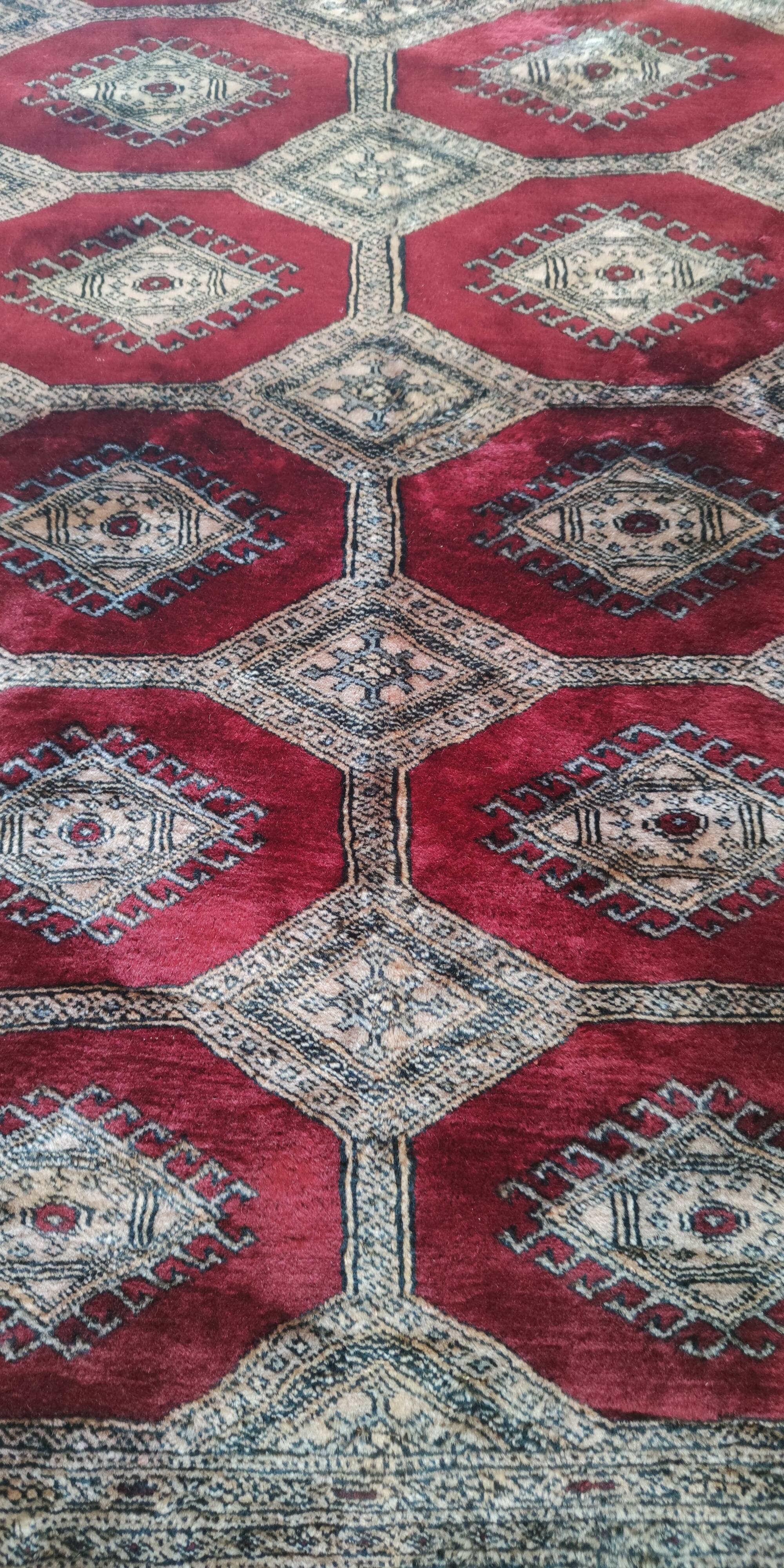 Bukhara-samarkand rug 188 x 126 cm clean tbe