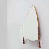 Miroir triangulaire organique vintage avec dos en bois, Belgique années 1960