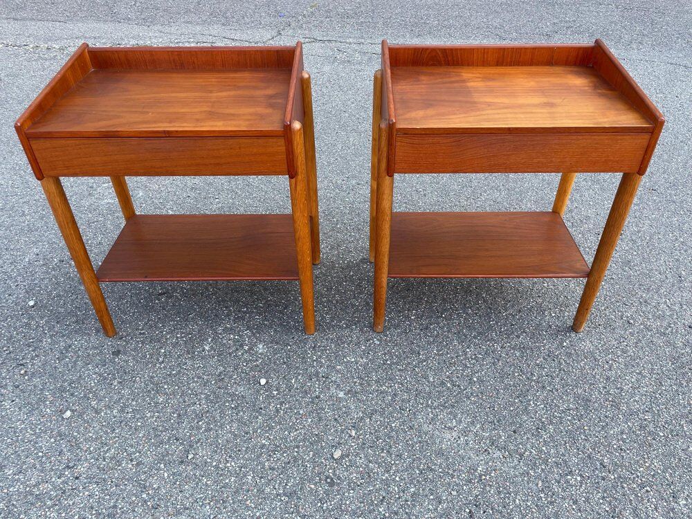 Set of 2 Danish teak and oak bedside tables attributed to Børge Mogensen, 1958