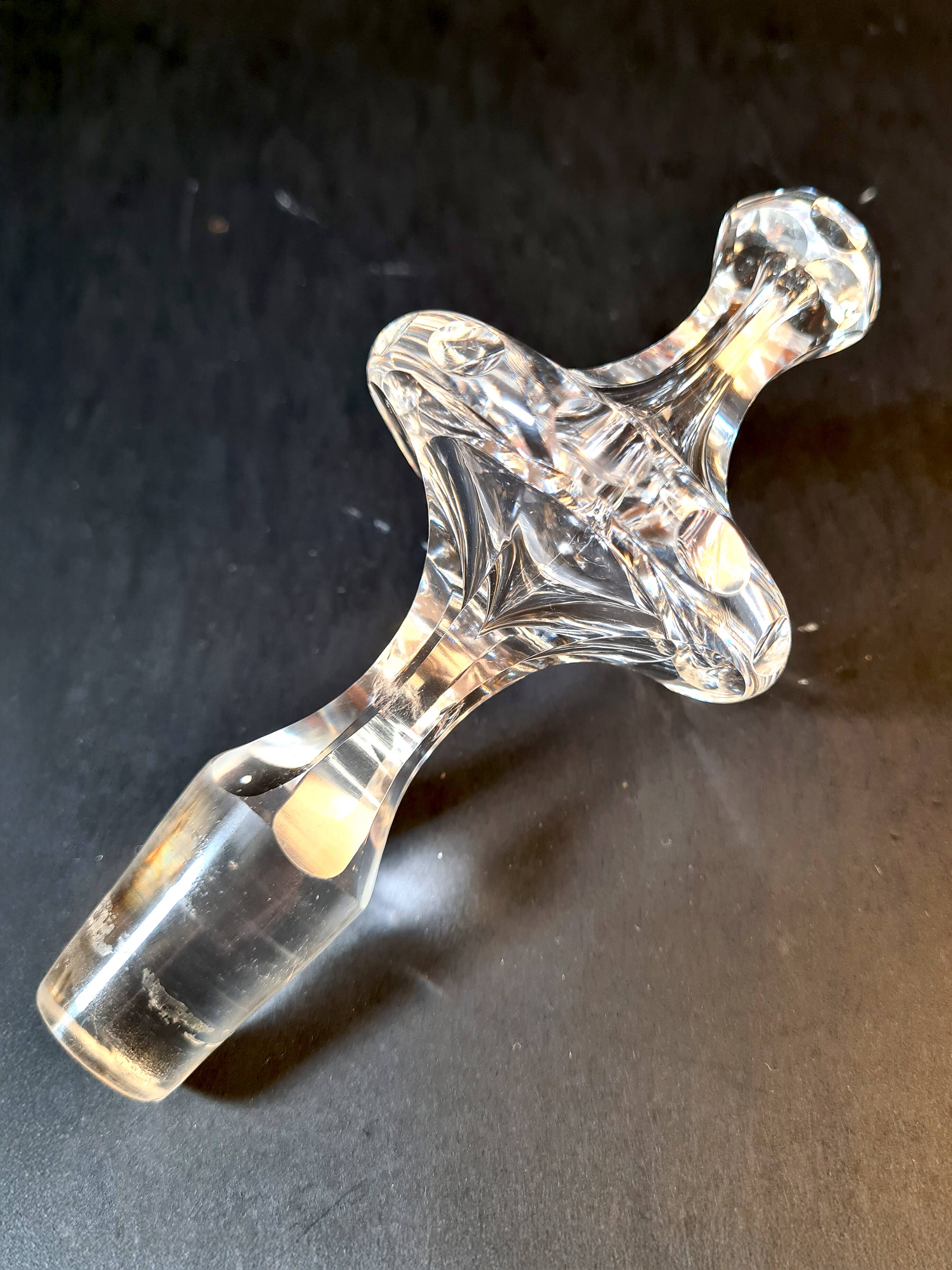Cut crystal carafe – high-end piece, invoice from a prestigious brand.