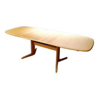 Beech extension table from Danish manufacturer Skovby