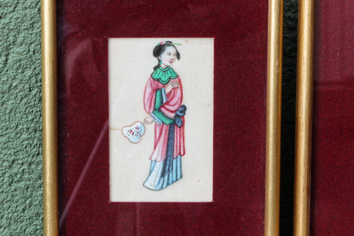 Pair of gouaches on rice paper, Chinese school of the 19th century.