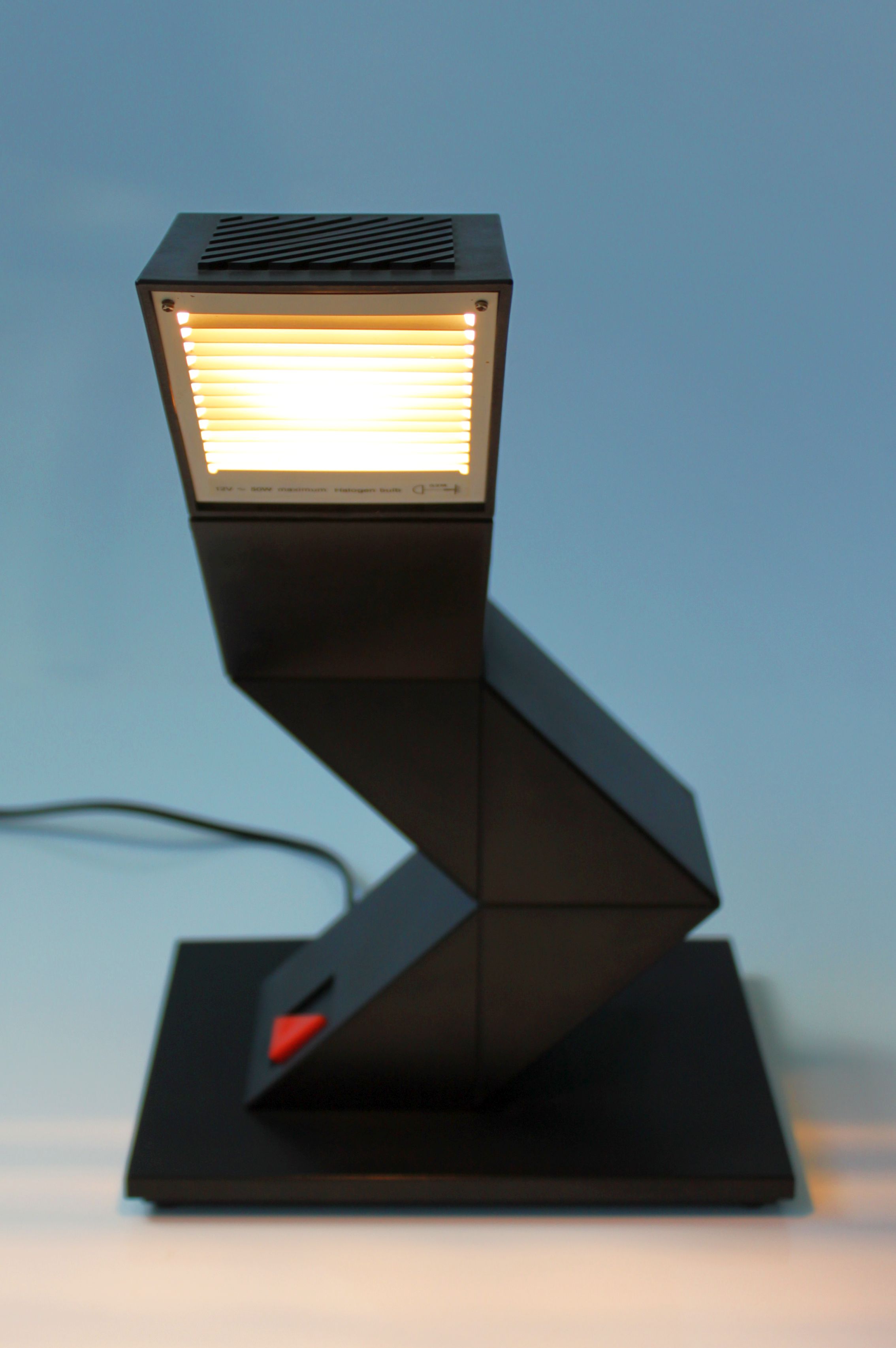 ZigZag Lamp by Shui L.D.Chan for Massive-Elite, Belgium, 1984