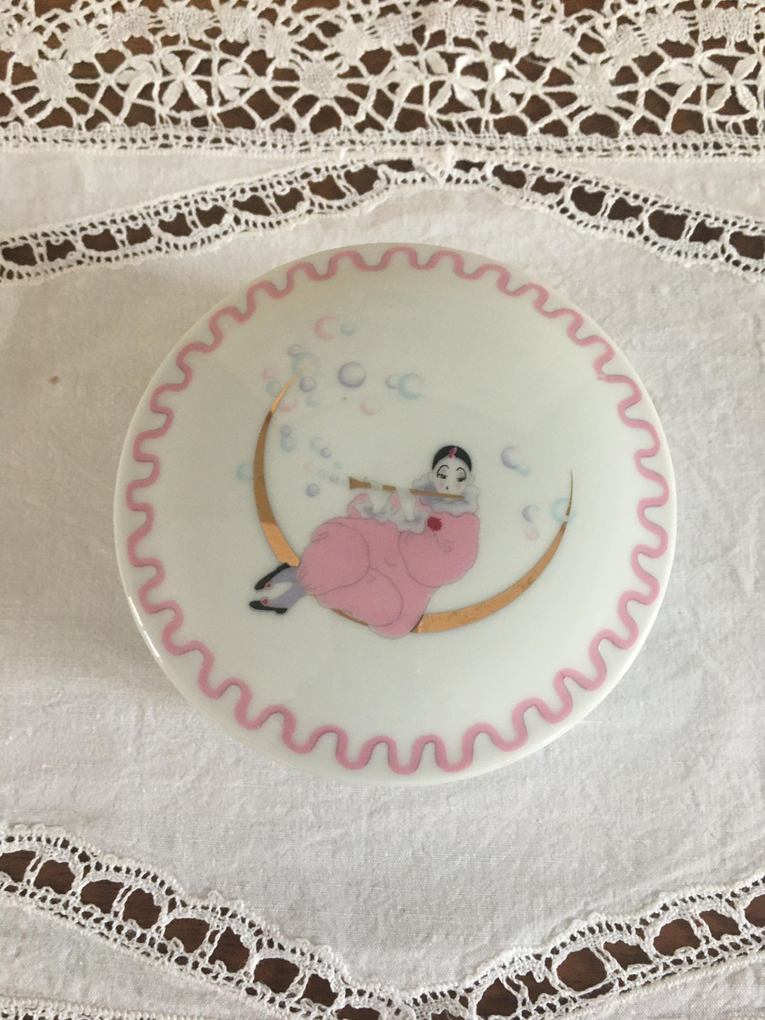 Jewelry box/candy maker in porcelain Pierrot La Lune
