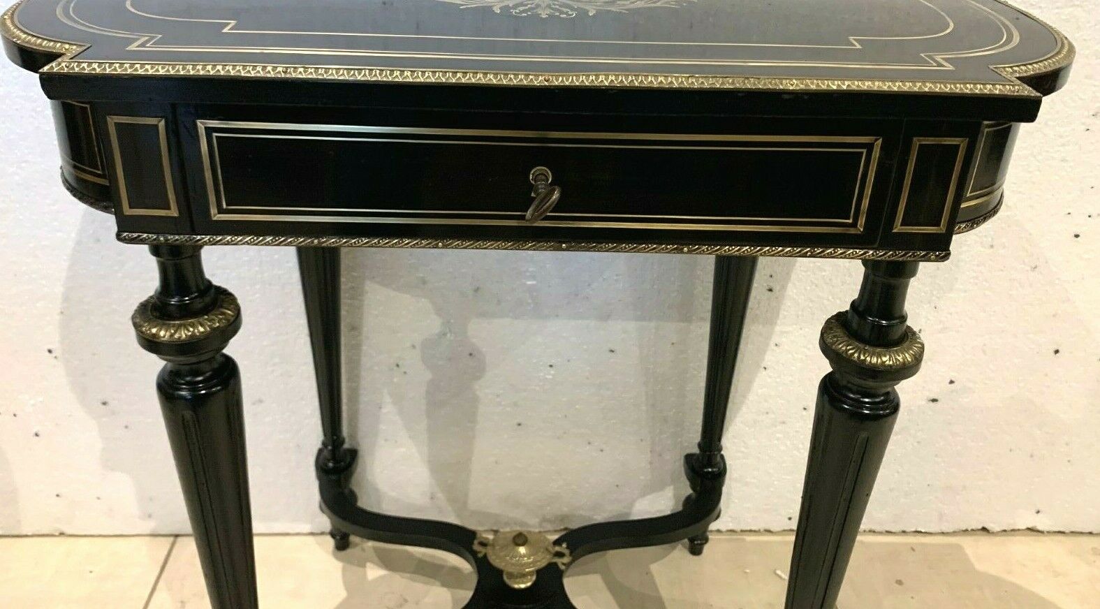 Worker Napoleon III Blackened wood and brass marquetry engraved xiX century