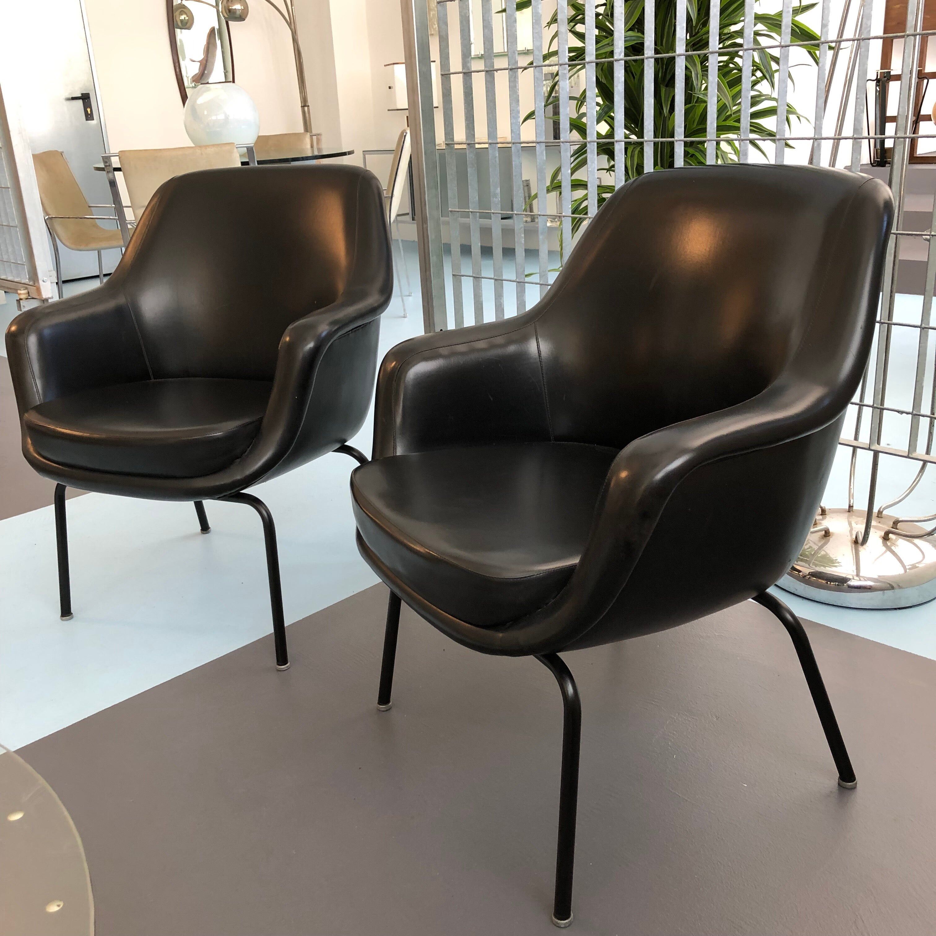 Pair of Olli Mannermaa Armchairs by Cassina, Italy, 1960s