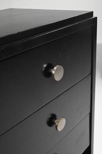 Cabinet Art Déco avec poignées en nickel plaqué