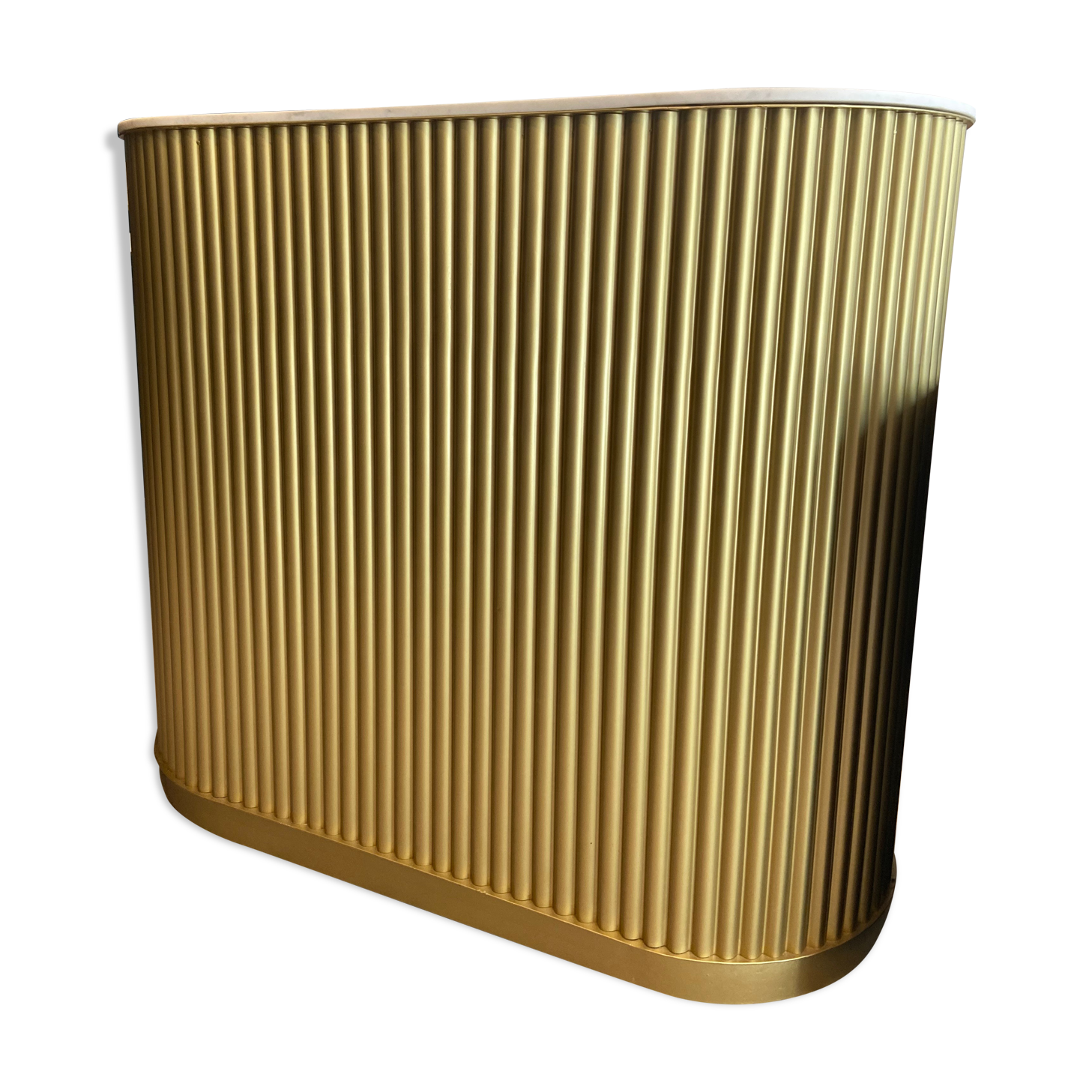 Bar Luxor House of the World