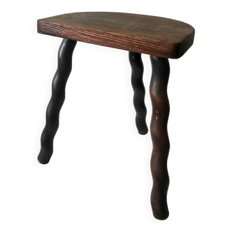 Cowherd tripod stool