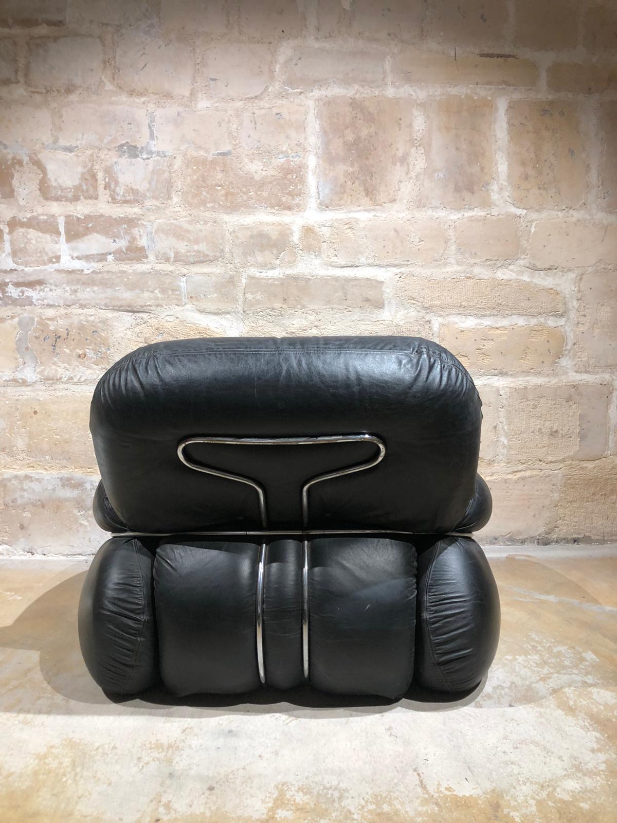 Pair of black leather armchairs by Adriano Piazzesi