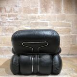 Paire de fauteuils en cuir noir d'Adriano Piazzesi