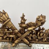 Miroir a parecloses de style Louis XVI en bois et stuc doré XIX siècle