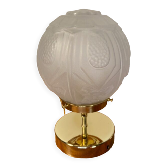 Vintage globe table lamp in worked glass