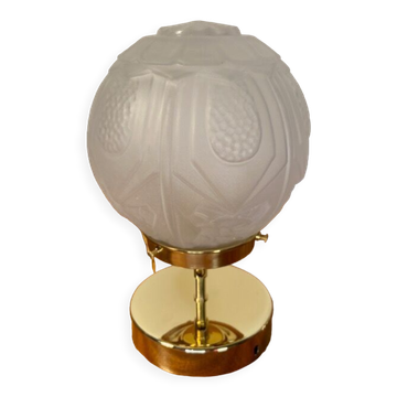 Vintage globe table lamp in worked glass