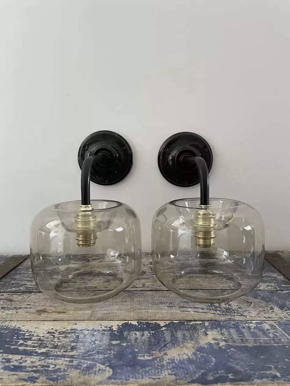 Paire d’appliques vintage en verre fumé