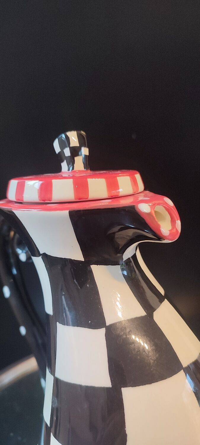 Jameson & Taylor teapot. Rare "cartoon" workshop piece