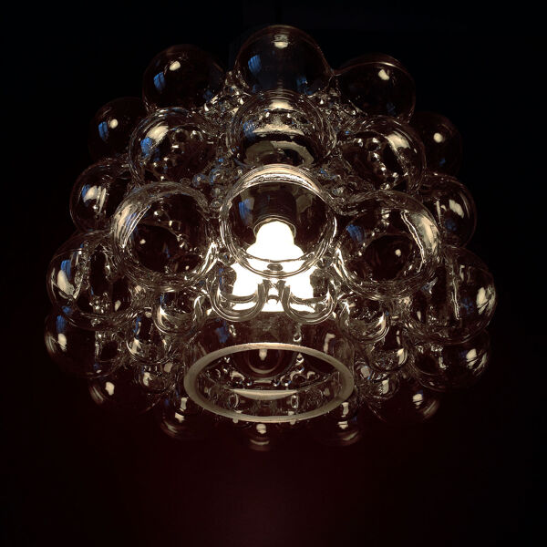 Suspension en verre bulle Helena Tynell