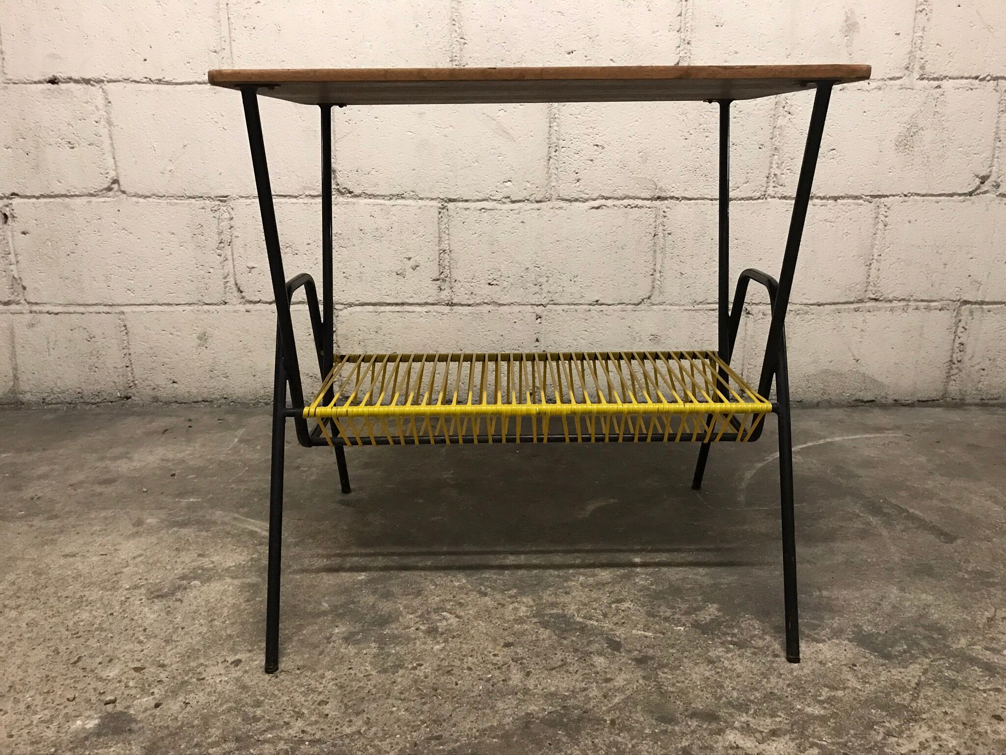 Platinum table range vinyl scoubidou vintage yellow