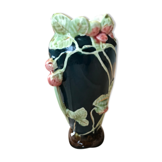 Vase in dabbling