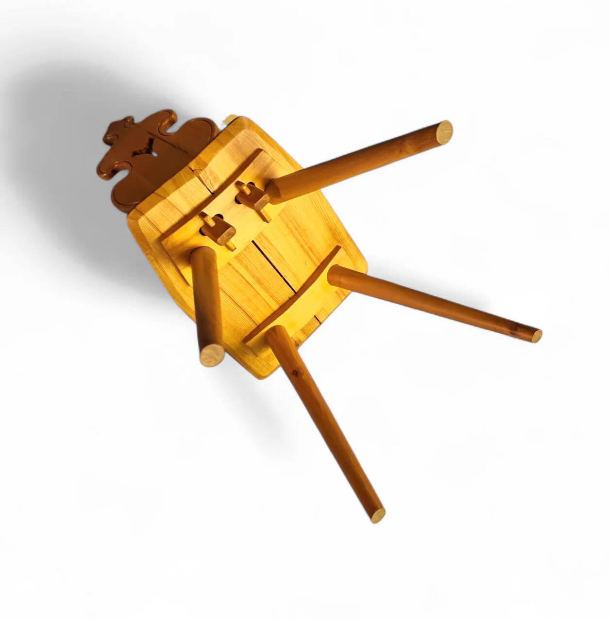 Chaises et table Cepelia Tiroler, ensemble de 5 pièces, Pologne, années 1960, marquées.