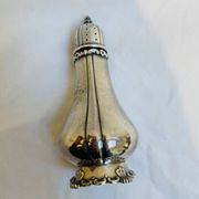 Salière en argent sterling floral par Tiffany & Co., années 1950