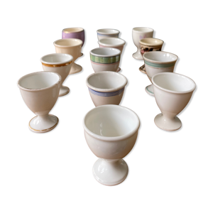 Lot de 13 coquetiers anciens sur