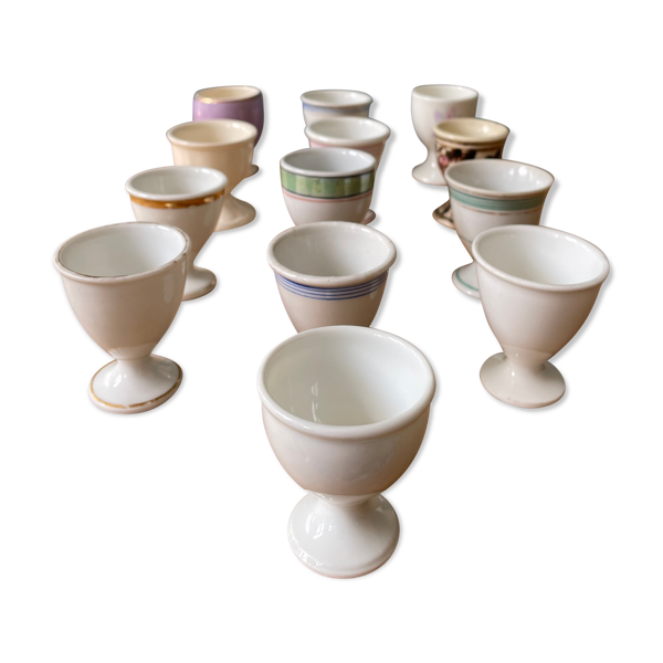 Lot de 13 coquetiers anciens sur pied