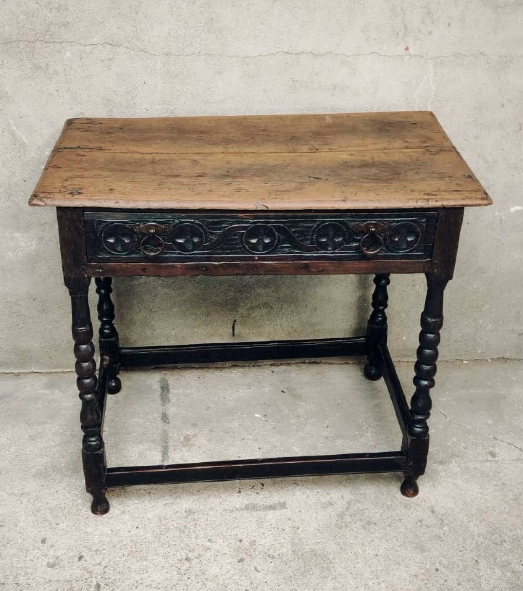 Small desk or table in Henri II style.