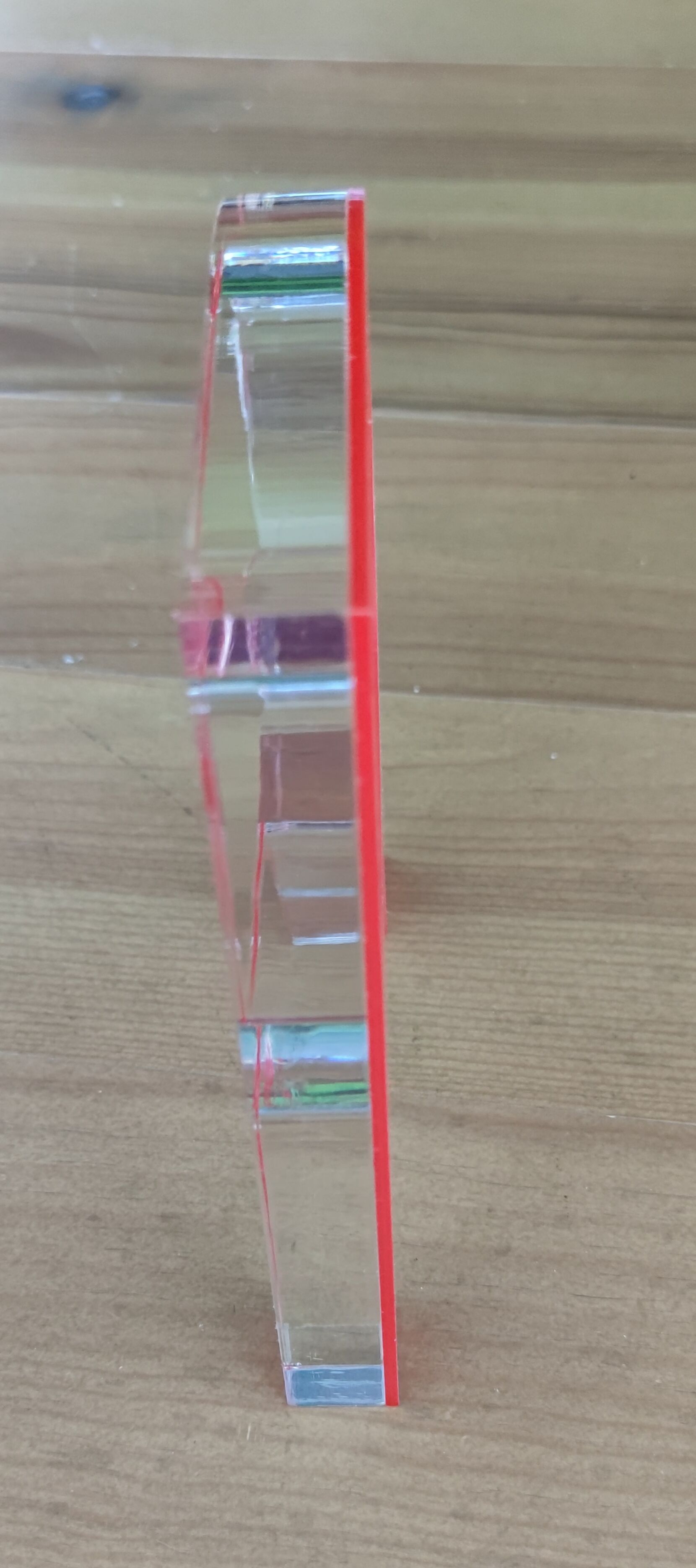 Sign letter in plexi