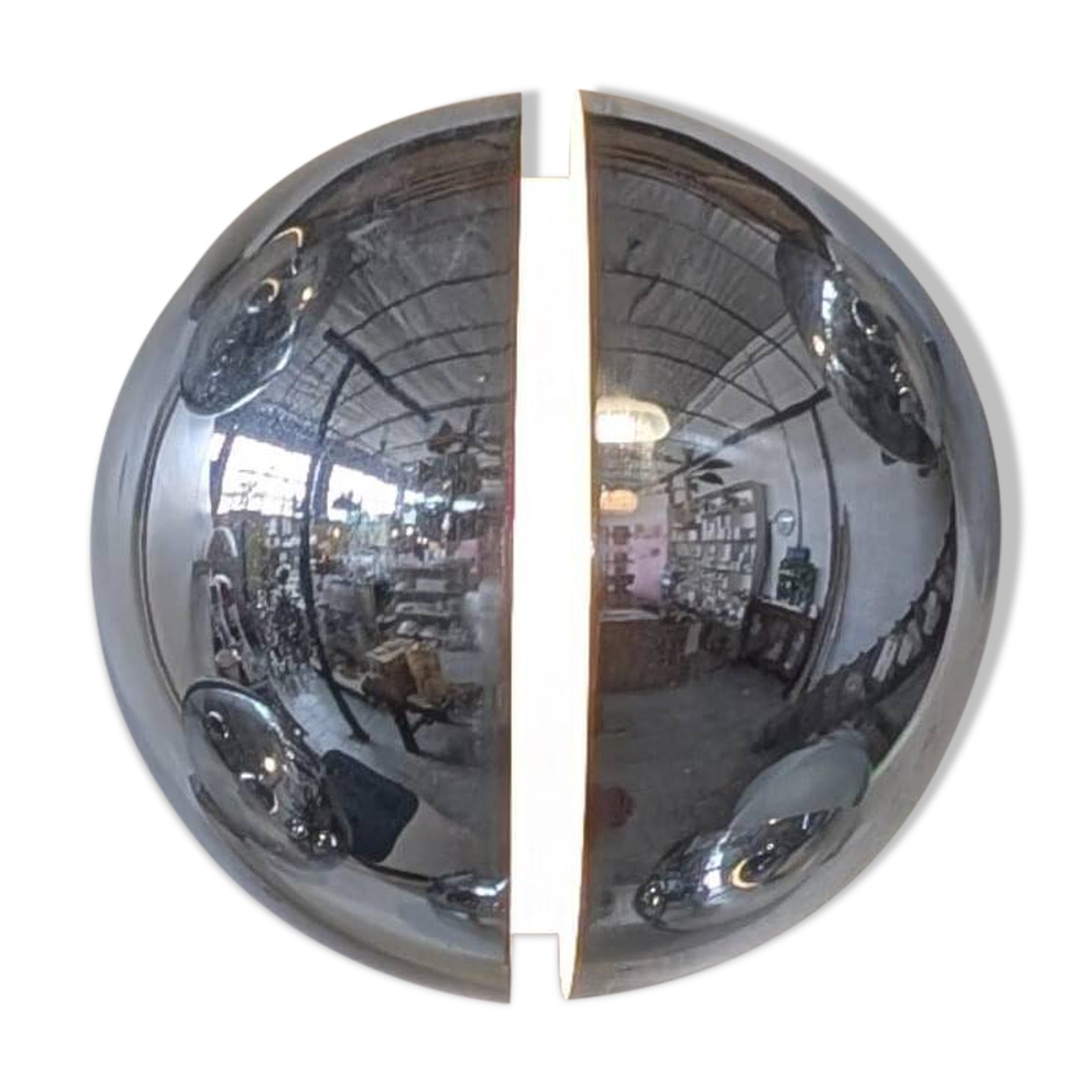 Fontana Arte's Diaframma Sconce, 60s