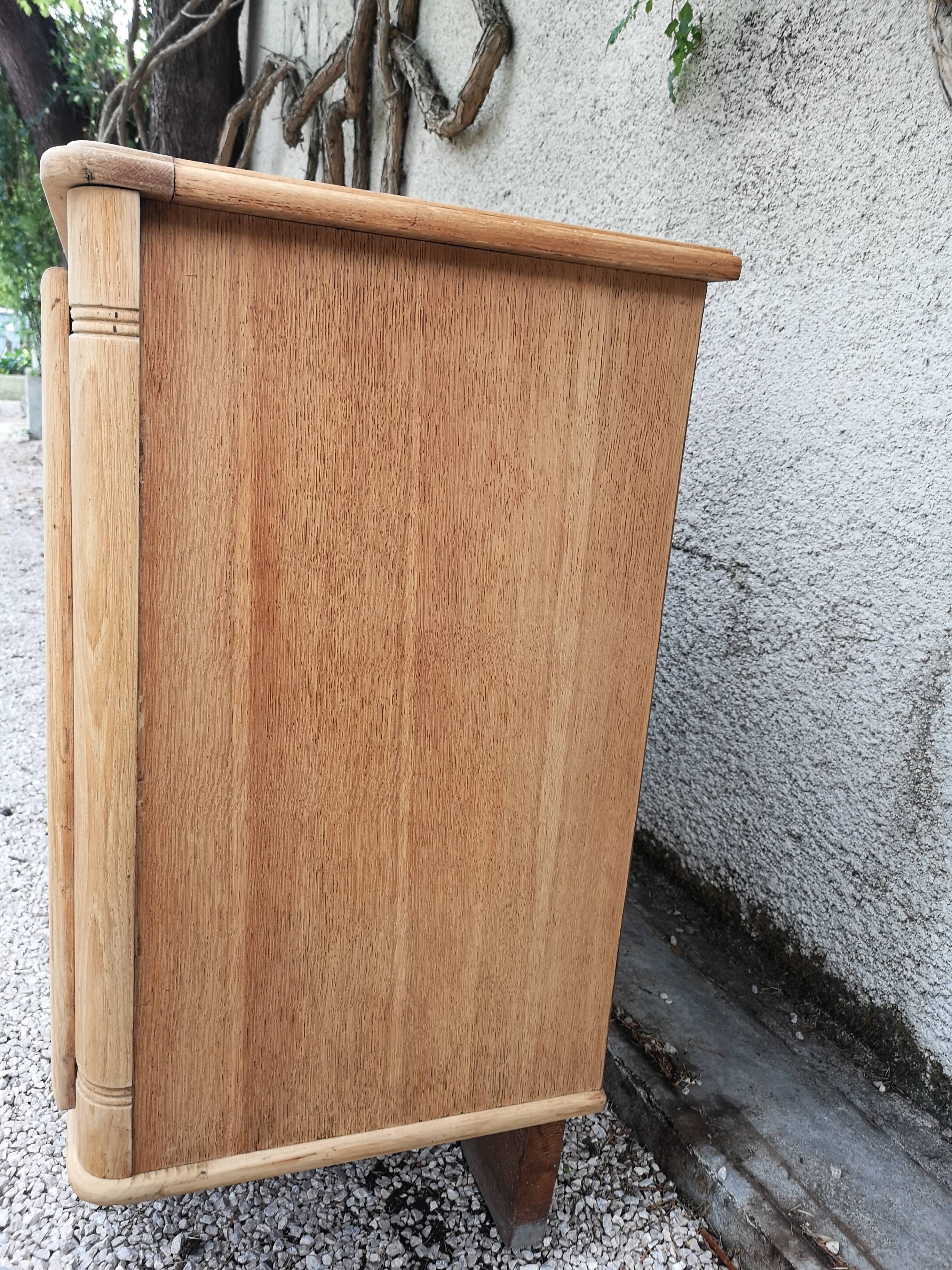 Sideboars-d 2 whitewashed oak doors and 1 beige ceramic door