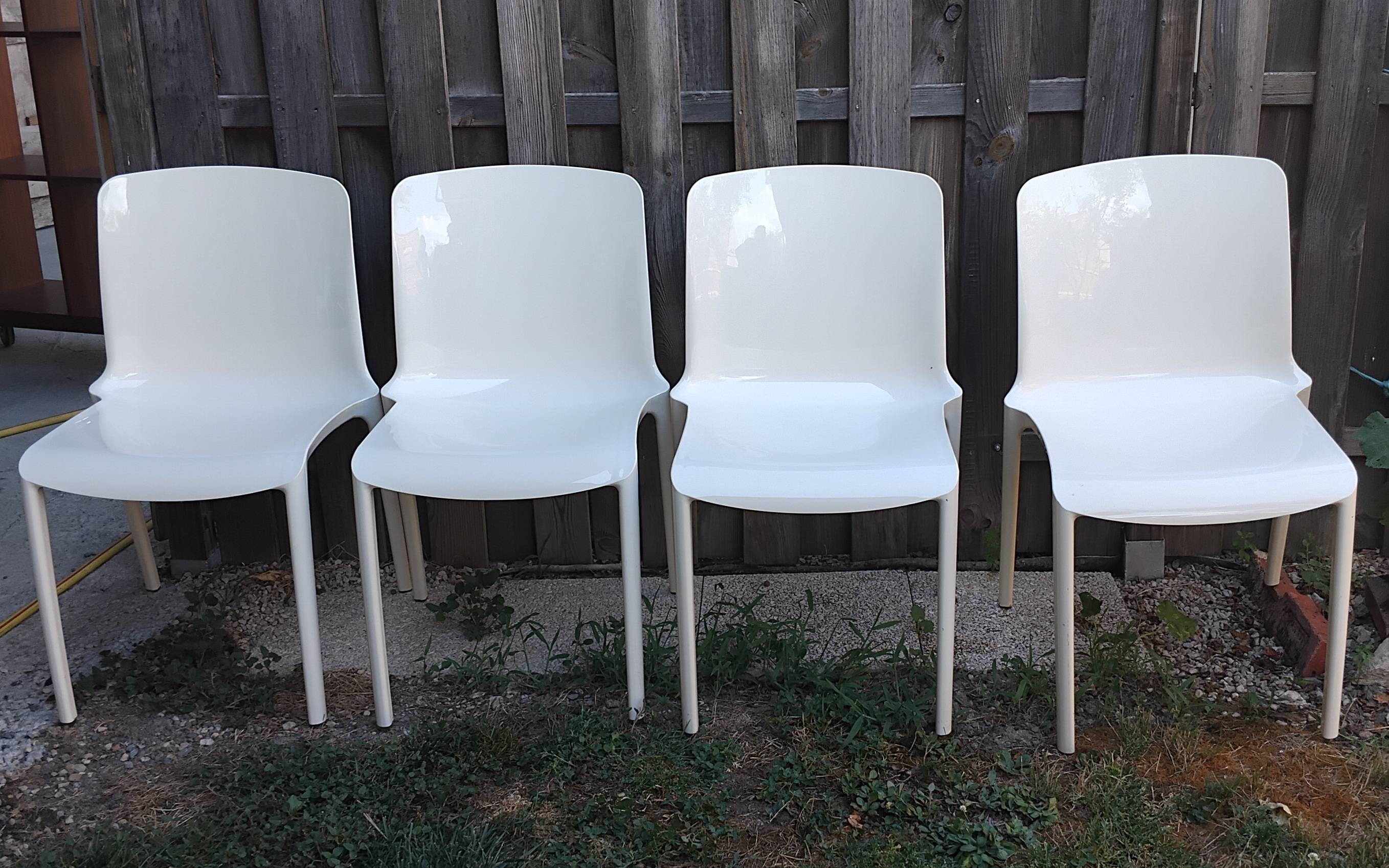 Stackable chairs model Tiffany