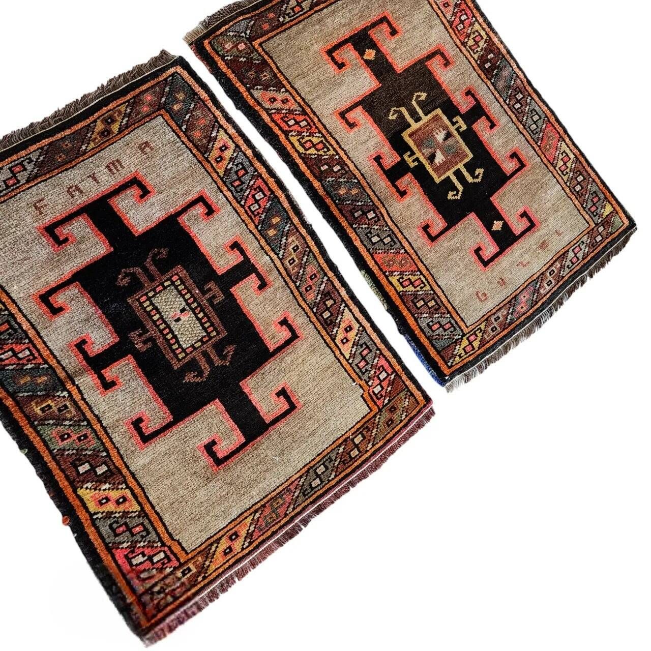 Set of 2 vintage handmade Turkish rugs 57x78 cm