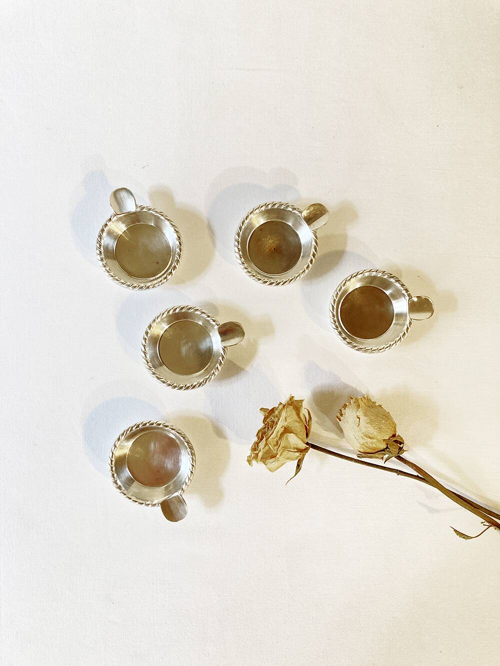 Individual silver metal ashtrays