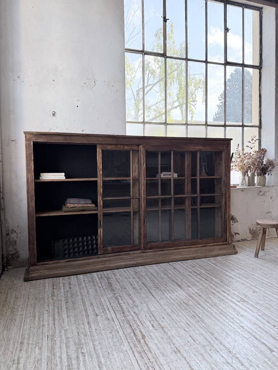 Enfilade meuble de métier XXL portes vitrées