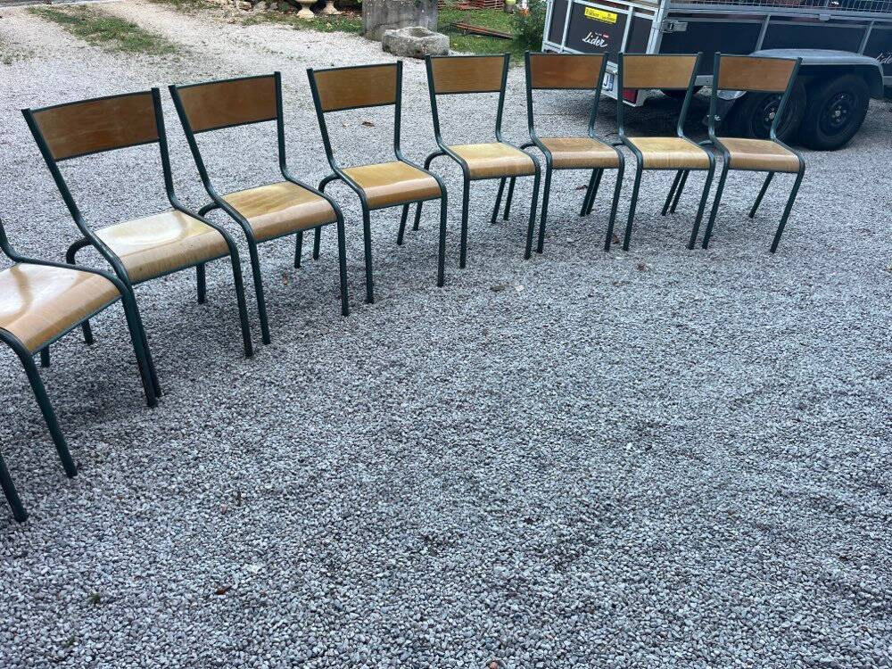 Set of 10 Mullca chairs