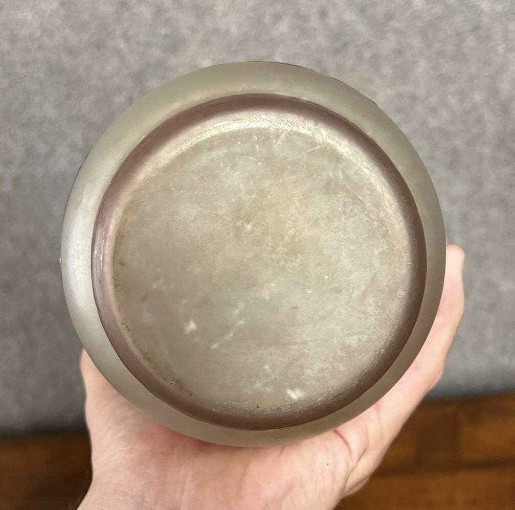 Daum (in the style): large multi-layered vase decorated with purple flowers circa 1930