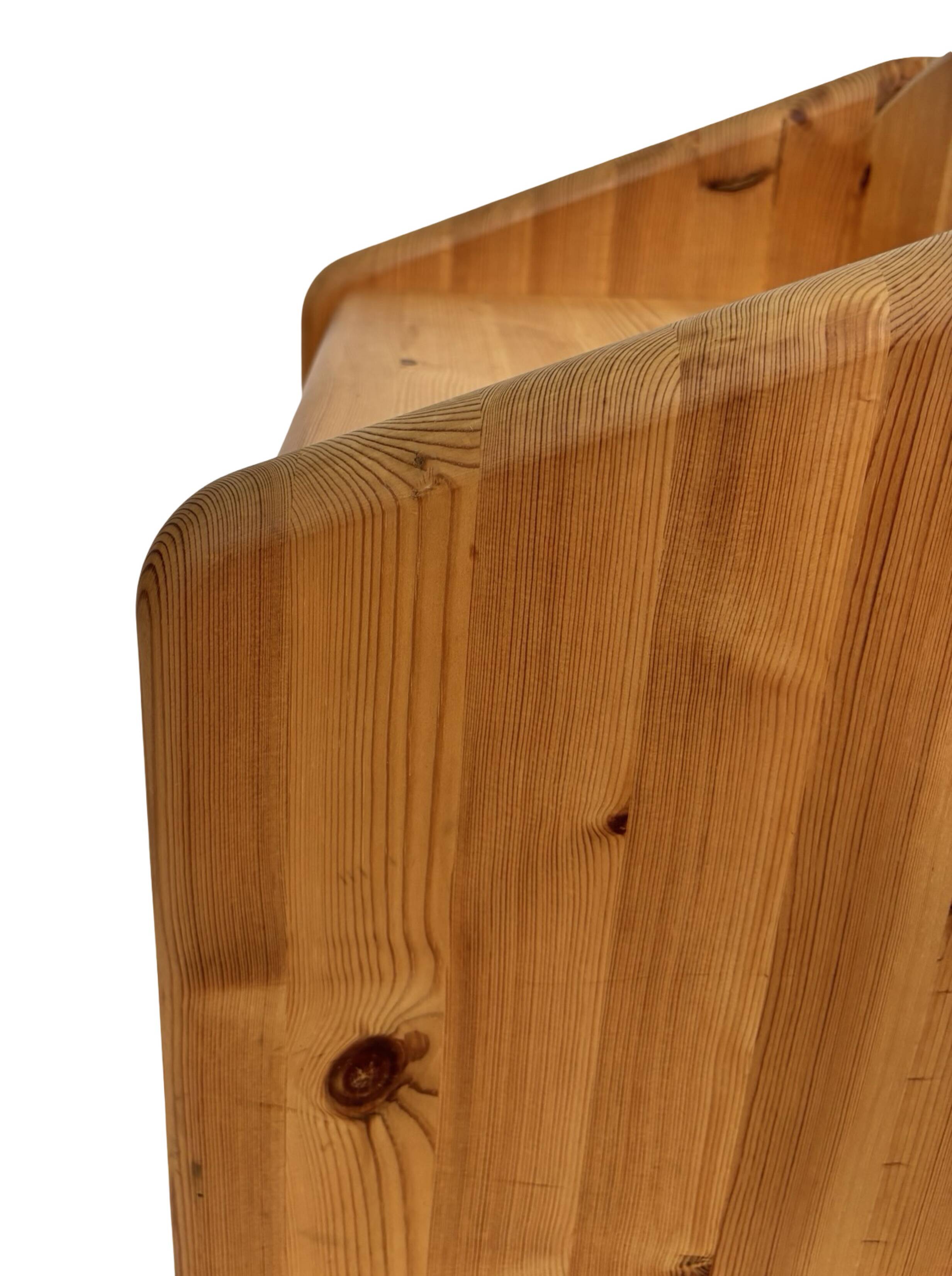 Vintage set of two pine wood bedside tables