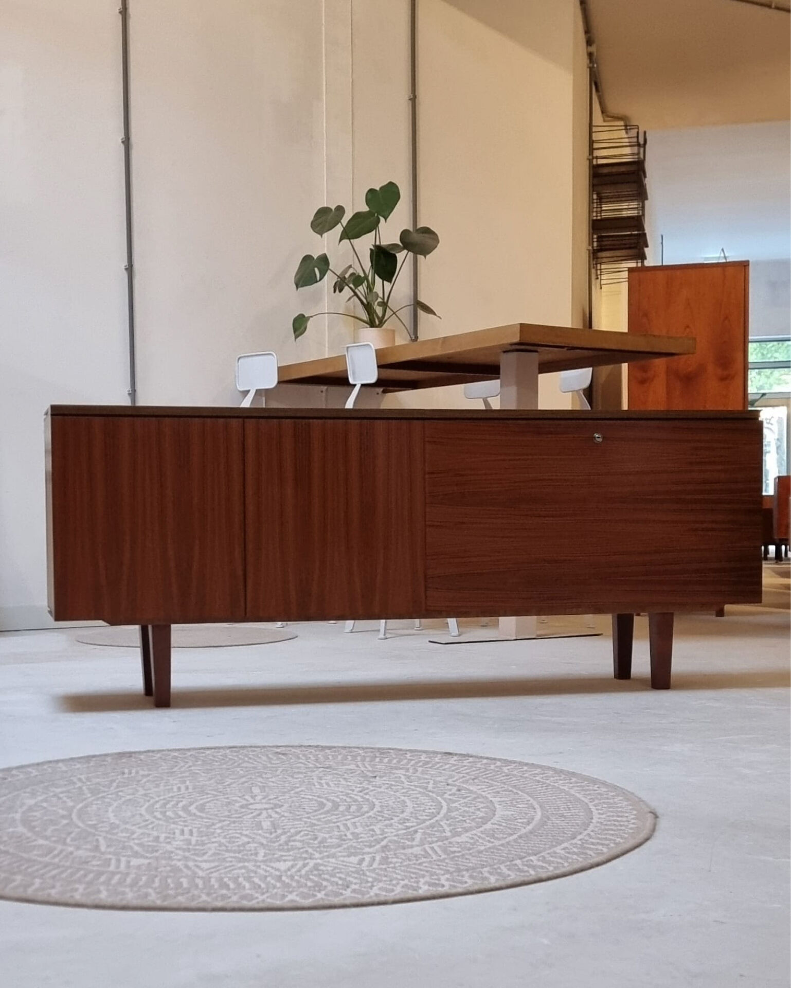 1970s buffet