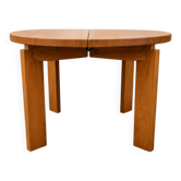 Large extendable table from Maison Regain in solid elm.