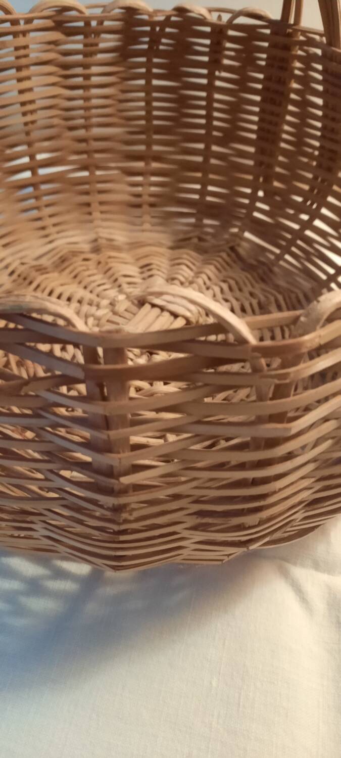 Rattan basket