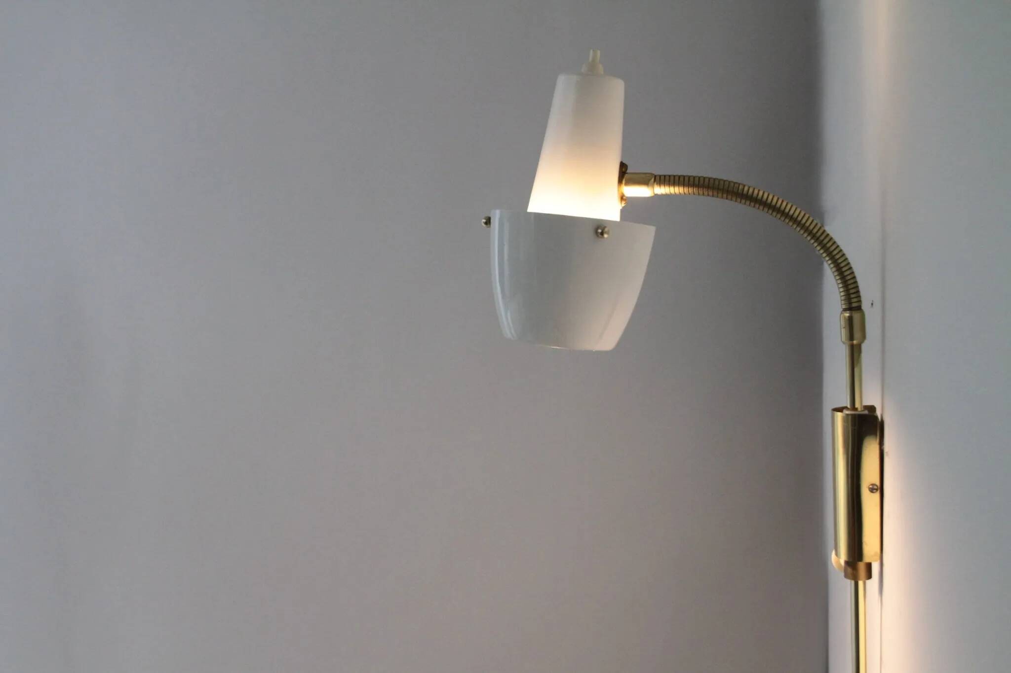 Model V-45 Wall Lamp by Eric Wärnå for EWÅ Armaturfabrik, Värnamo, Sweden — 1960s