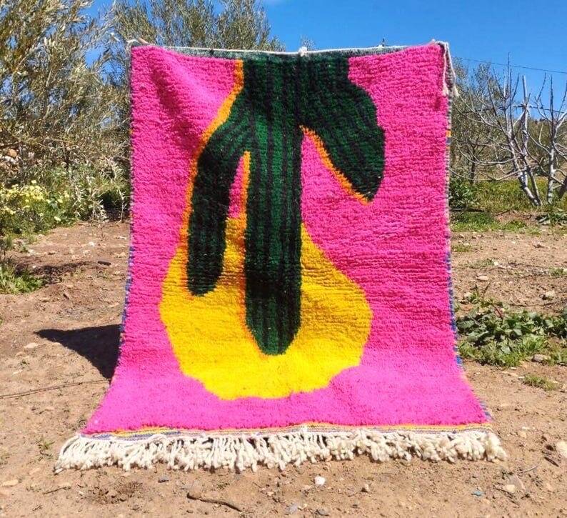 Handwoven Moroccan pure wool rug, size 150 x 250 cm