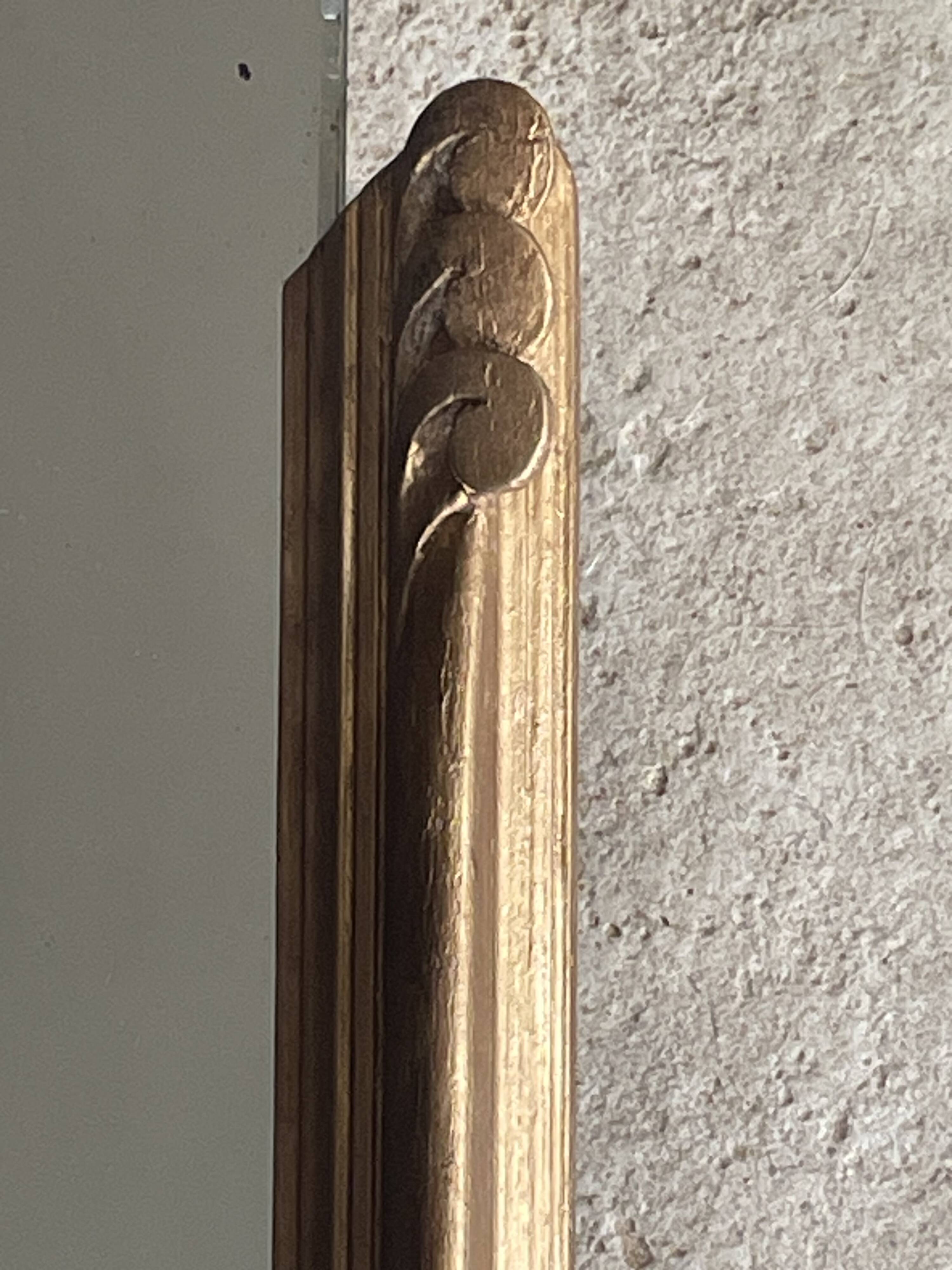 Miroir Art déco en bois doré 74x61